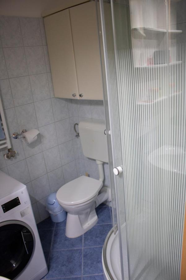 Csalogany Apartman Leilighet Szekszárd Eksteriør bilde