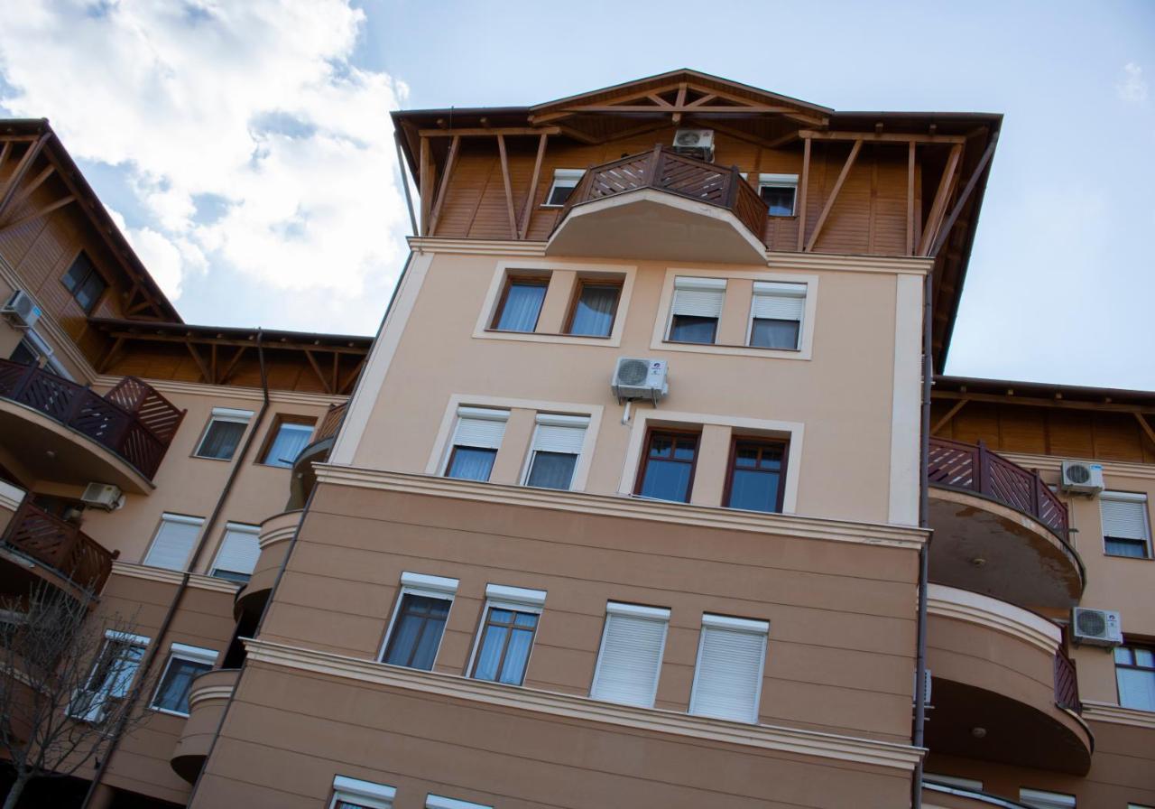 Csalogany Apartman Leilighet Szekszárd Eksteriør bilde